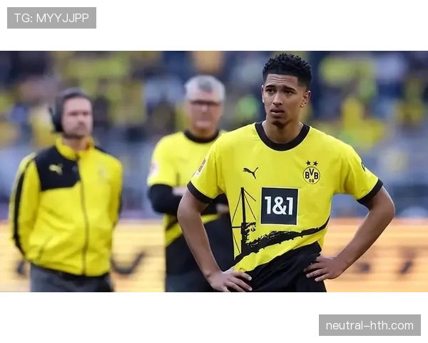 贝林厄姆与C罗职业轨迹对比分析，展现从新星到传奇的成长过程