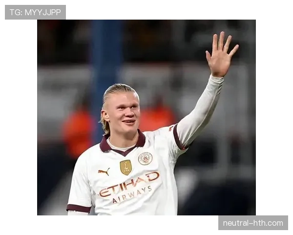 萨利巴对位哈兰德：顶级中锋防守解析